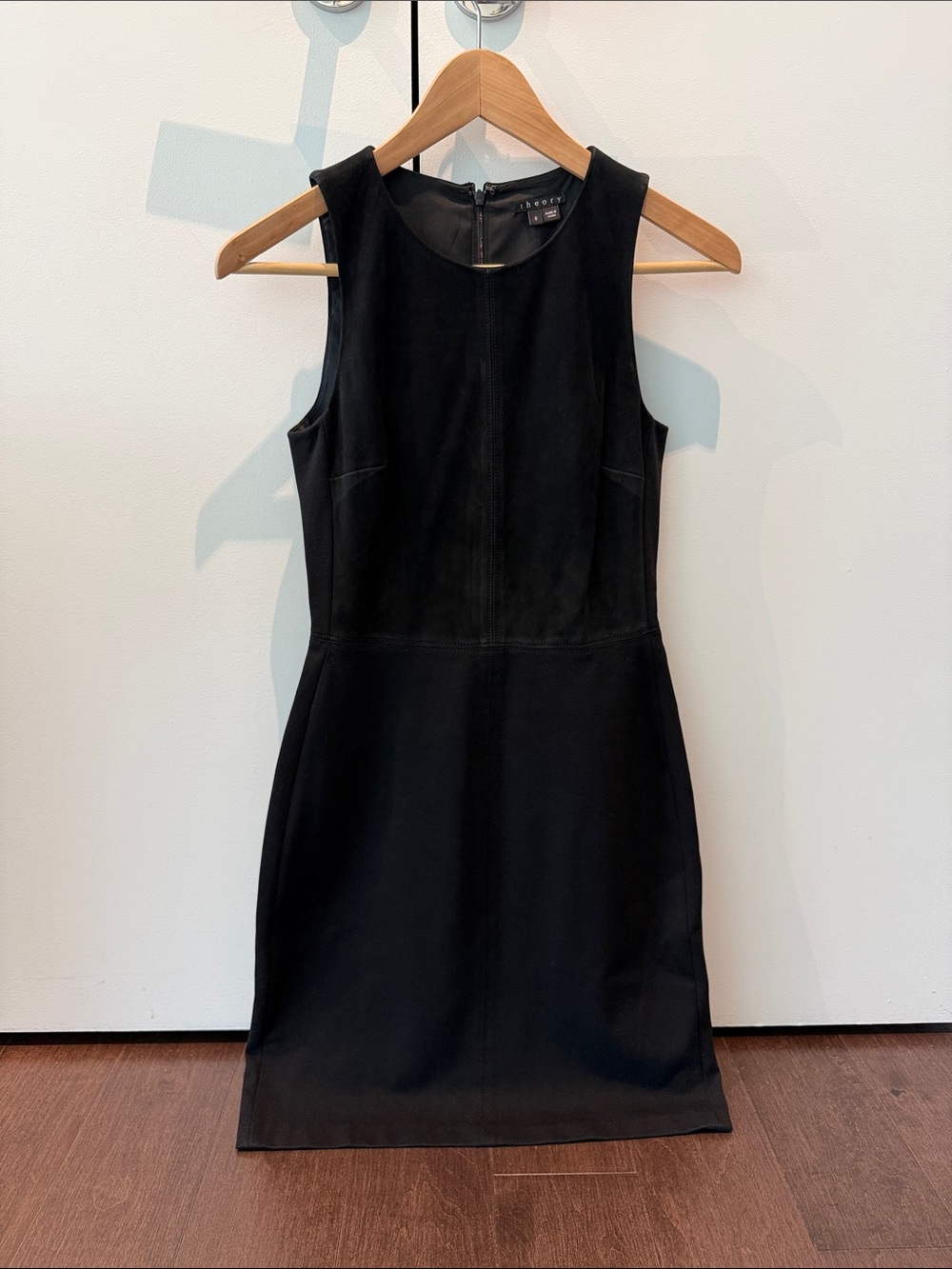 Theory Jinxil Fixture Ponte Dress in Black Size 0